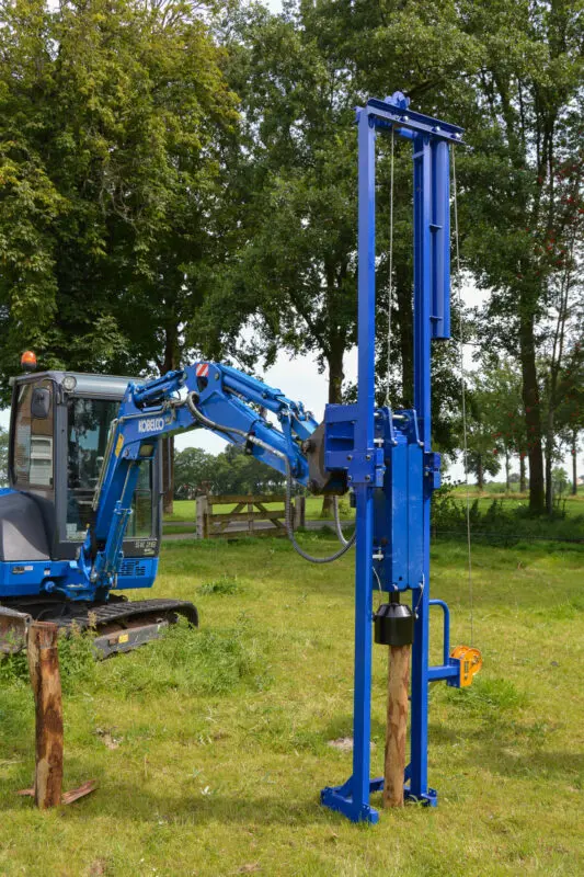 KH800 Hydraulic post driver with Rig/Guide for excavator